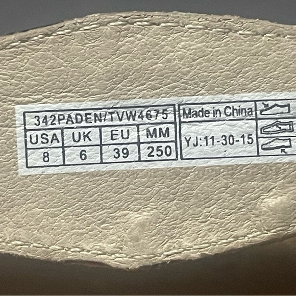 VIONIC ankle strap thong size 8 snakeskin look - Picture 7 of 9